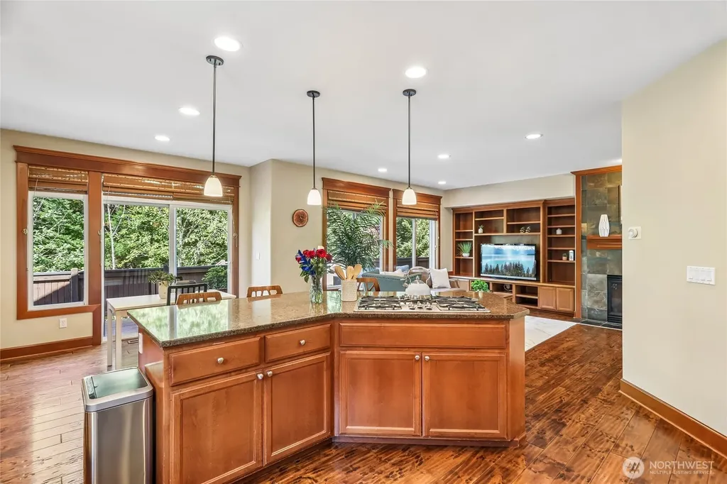 11815 157th Avenue NE Redmond WA 98052