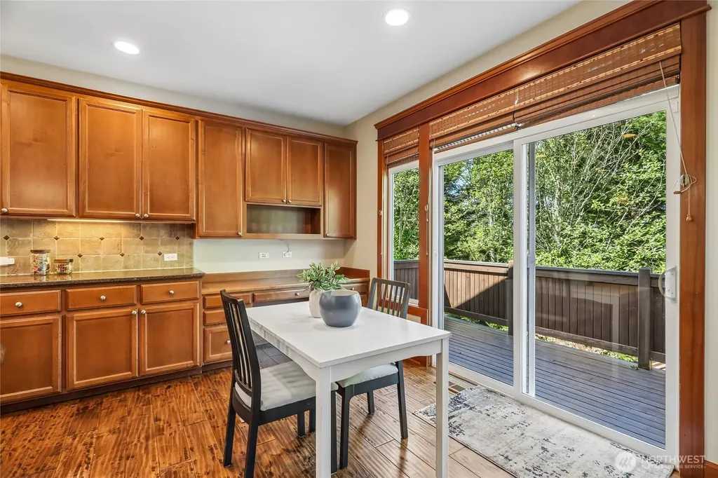 11815 157th Avenue NE Redmond WA 98052
