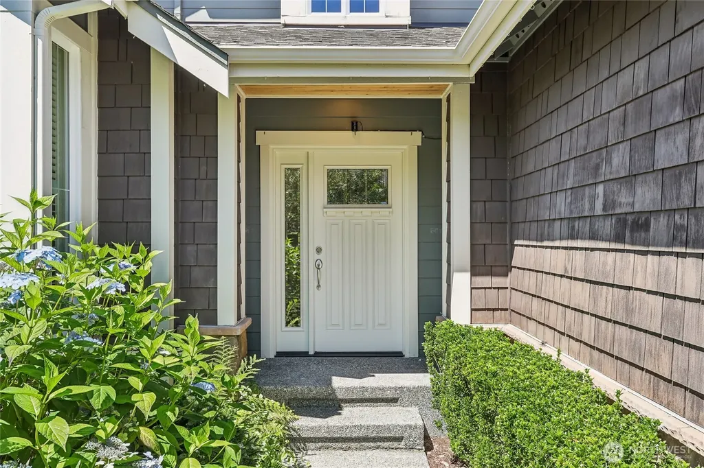 11815 157th Avenue NE Redmond WA 98052