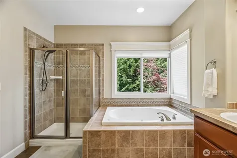 11815 157th Avenue NE Redmond WA 98052