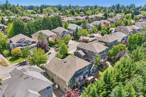 11815 157th Avenue NE Redmond WA 98052