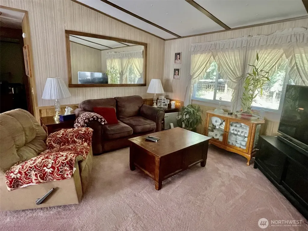22817 146th Avenue E Graham WA 98338