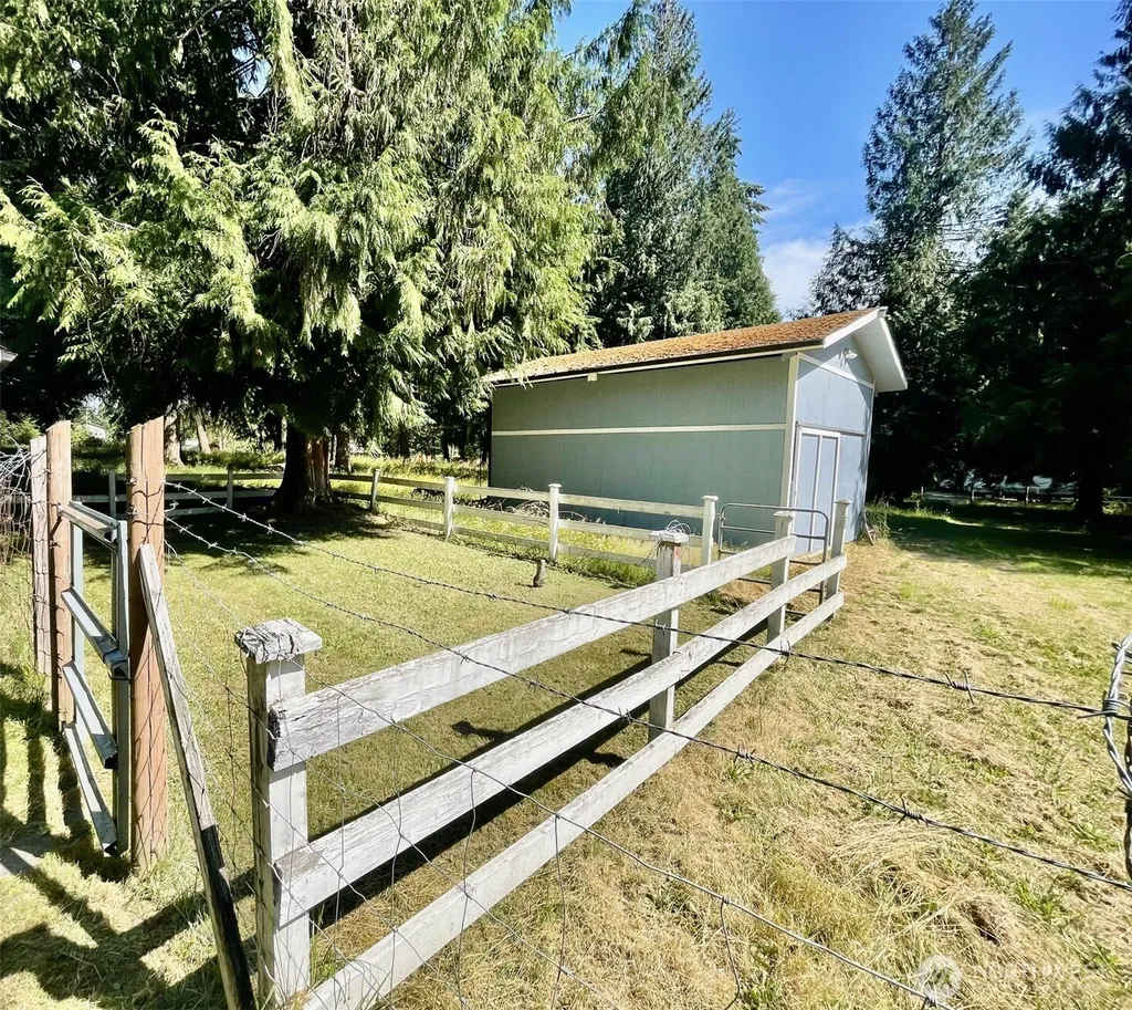 22817 146th Avenue E Graham WA 98338