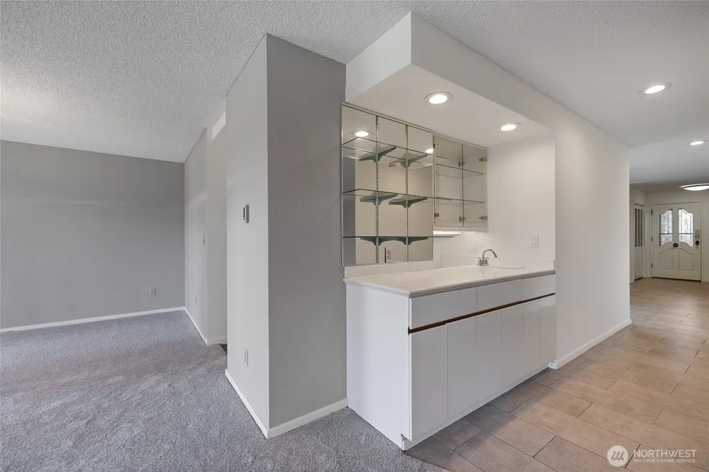 2615 S Cedar Tacoma WA 98405