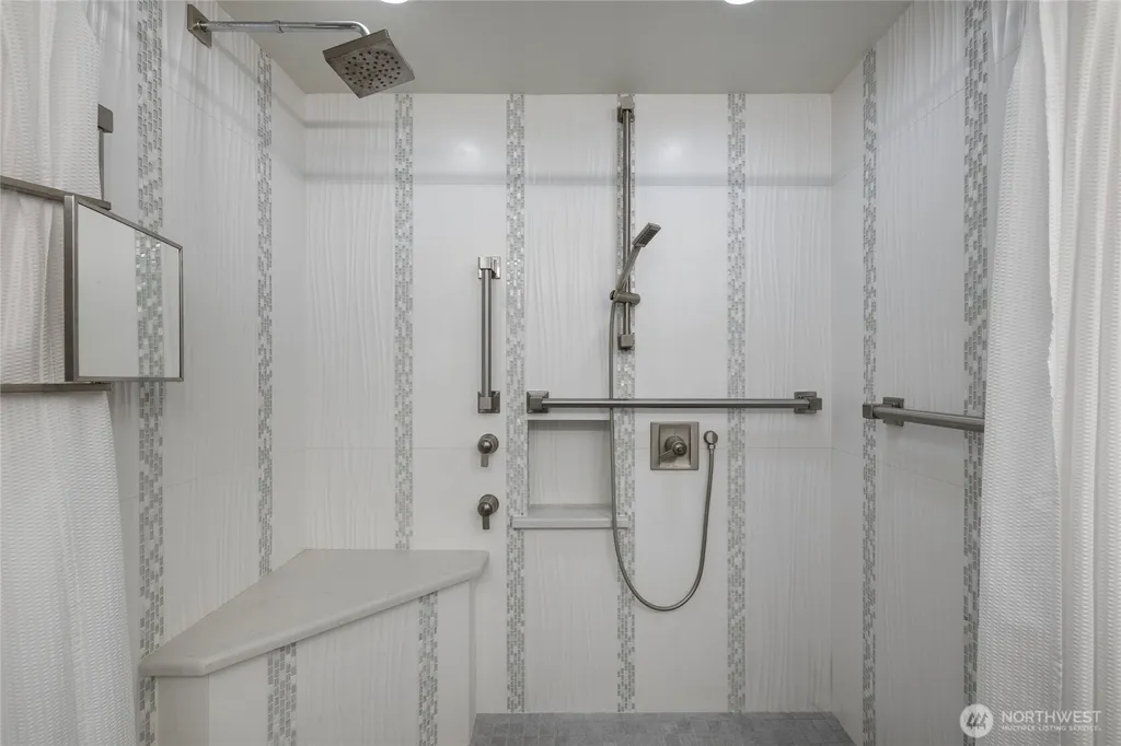 2615 S Cedar Tacoma WA 98405