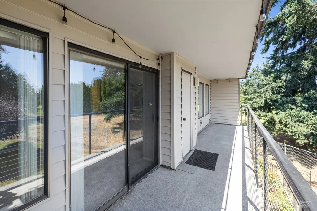 2615 S Cedar Tacoma WA 98405