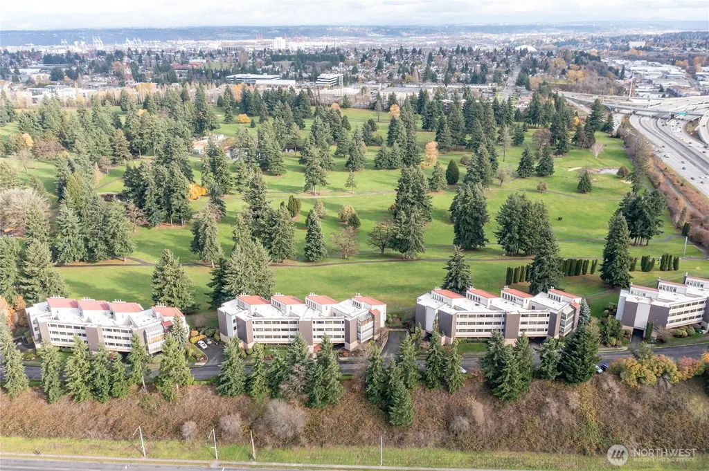 2615 S Cedar Tacoma WA 98405