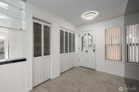 2615 S Cedar Tacoma WA 98405