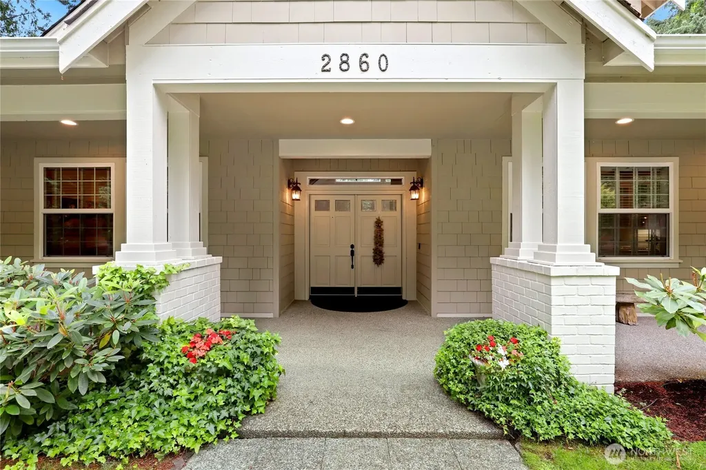 2860 E State Route 302 Belfair WA 98528
