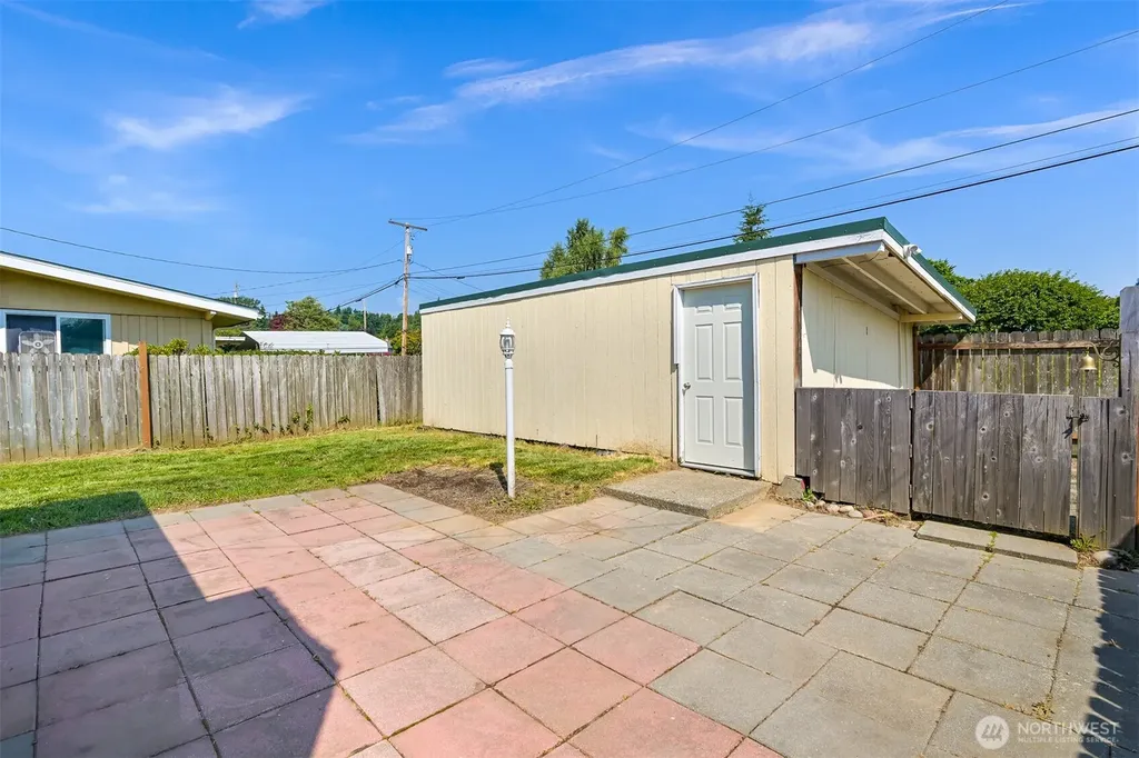 2267 Hawthorne Street Ferndale WA 98248