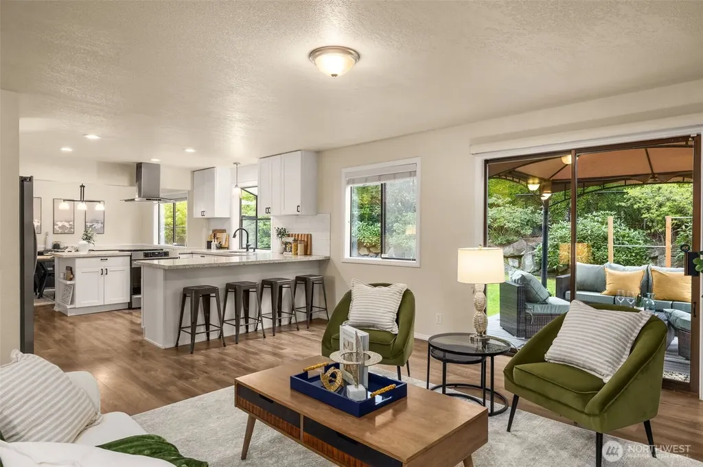 17021 76th Avenue W Edmonds WA 98026