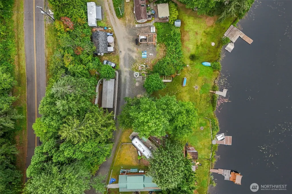 1620 W Star Lake Drive Elma WA 98541