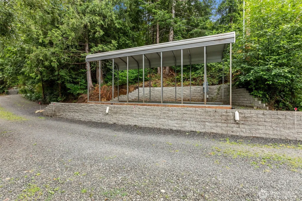 1620 W Star Lake Drive Elma WA 98541