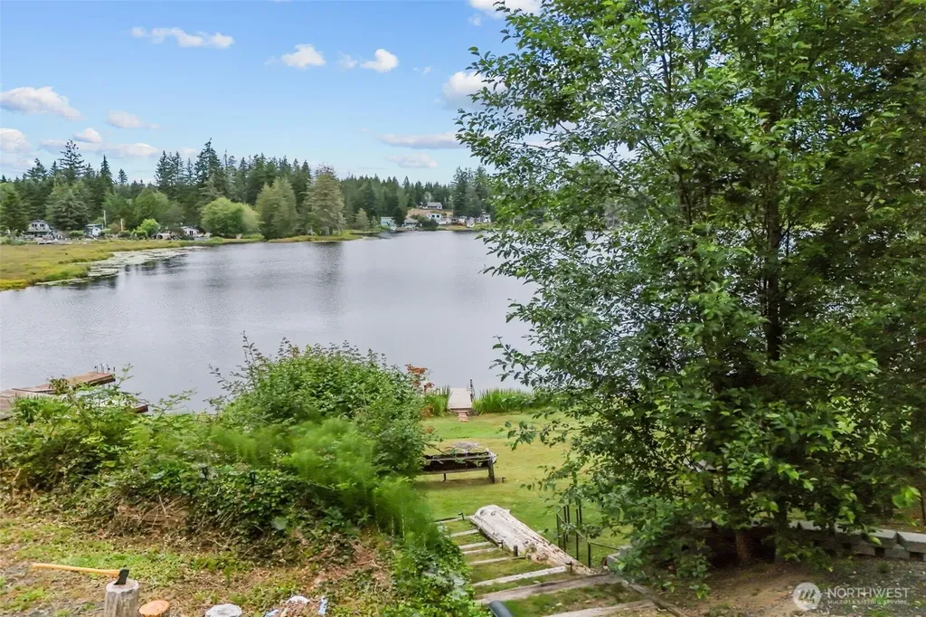 1620 W Star Lake Drive Elma WA 98541