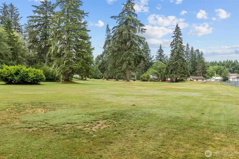 1620 W Star Lake Drive Elma WA 98541