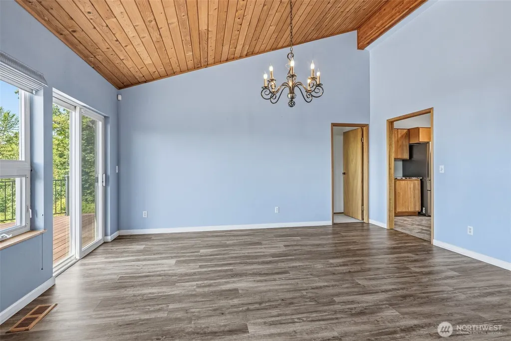262 Bunker Hill Road Longview WA 98632