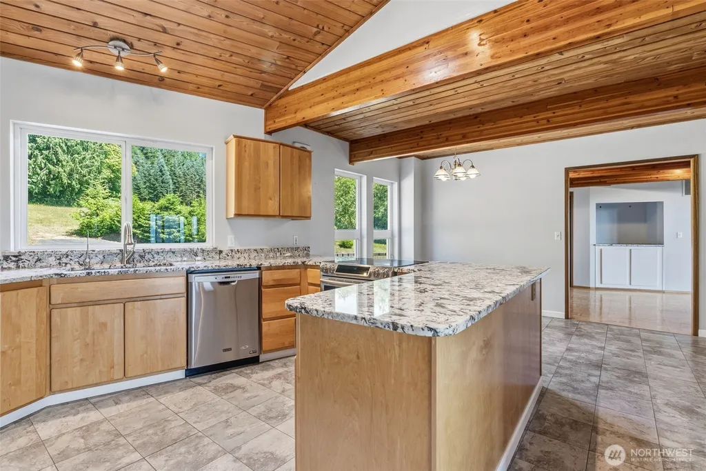 262 Bunker Hill Road Longview WA 98632