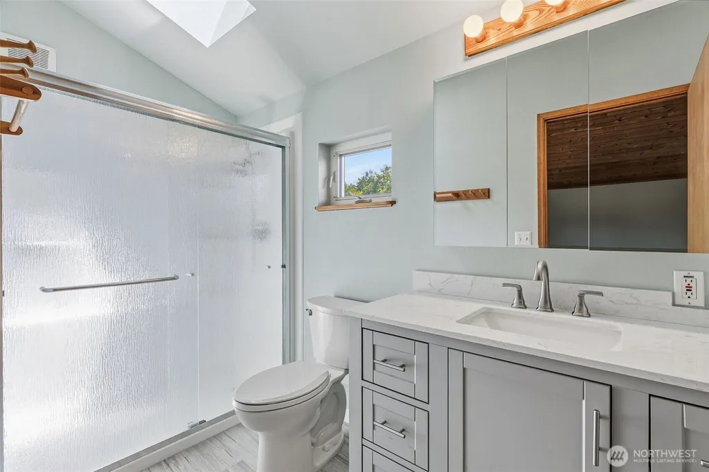 262 Bunker Hill Road Longview WA 98632
