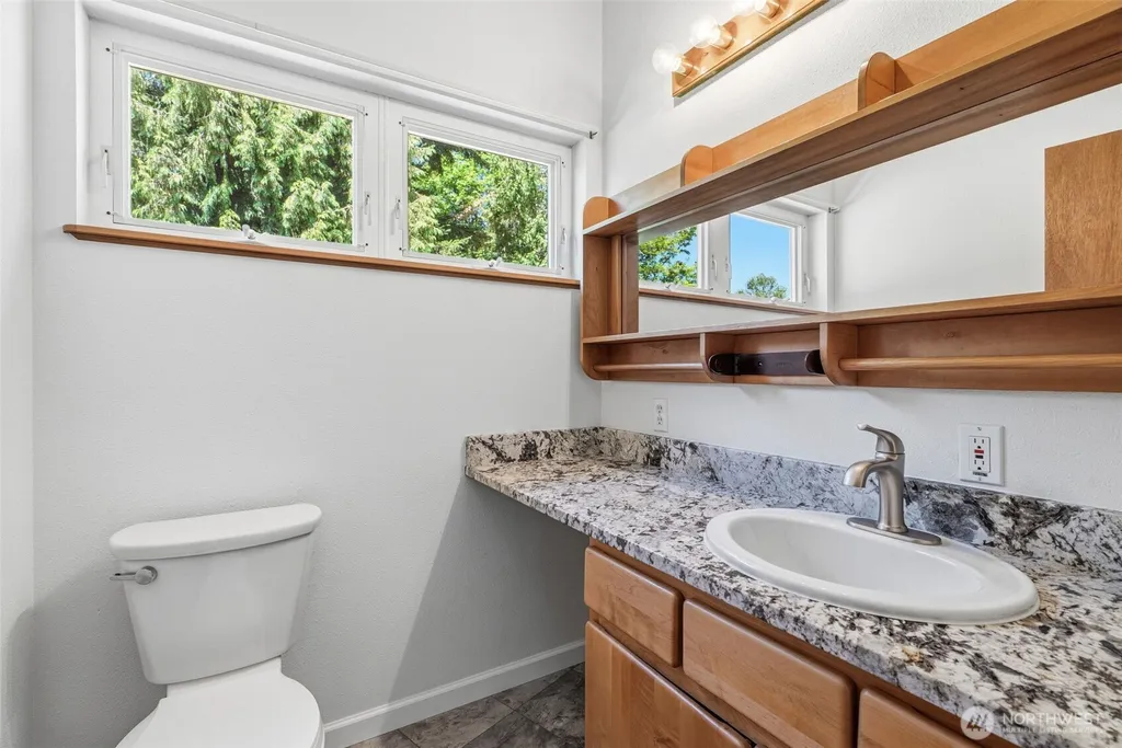 262 Bunker Hill Road Longview WA 98632