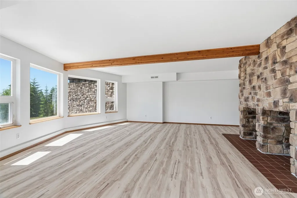 262 Bunker Hill Road Longview WA 98632