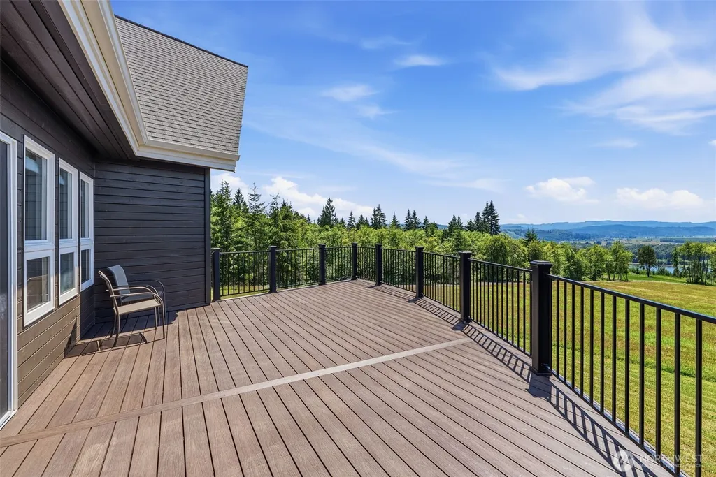 262 Bunker Hill Road Longview WA 98632