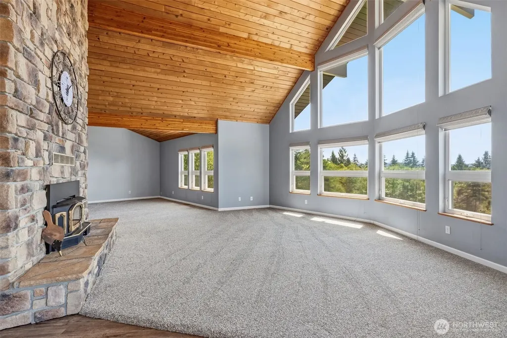 262 Bunker Hill Road Longview WA 98632