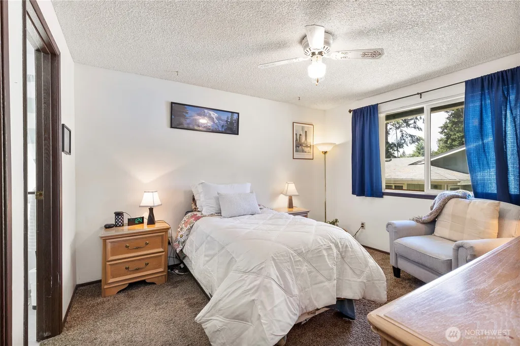 3920 Celeste Court SE Port Orchard WA 98366