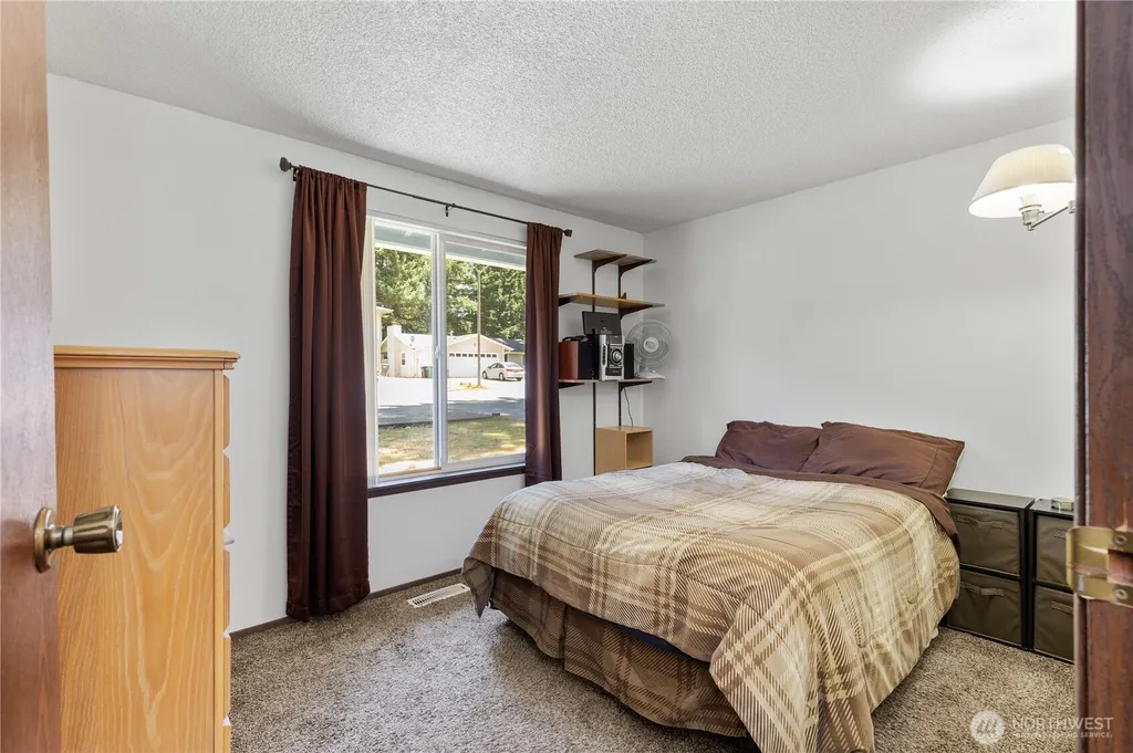 3920 Celeste Court SE Port Orchard WA 98366