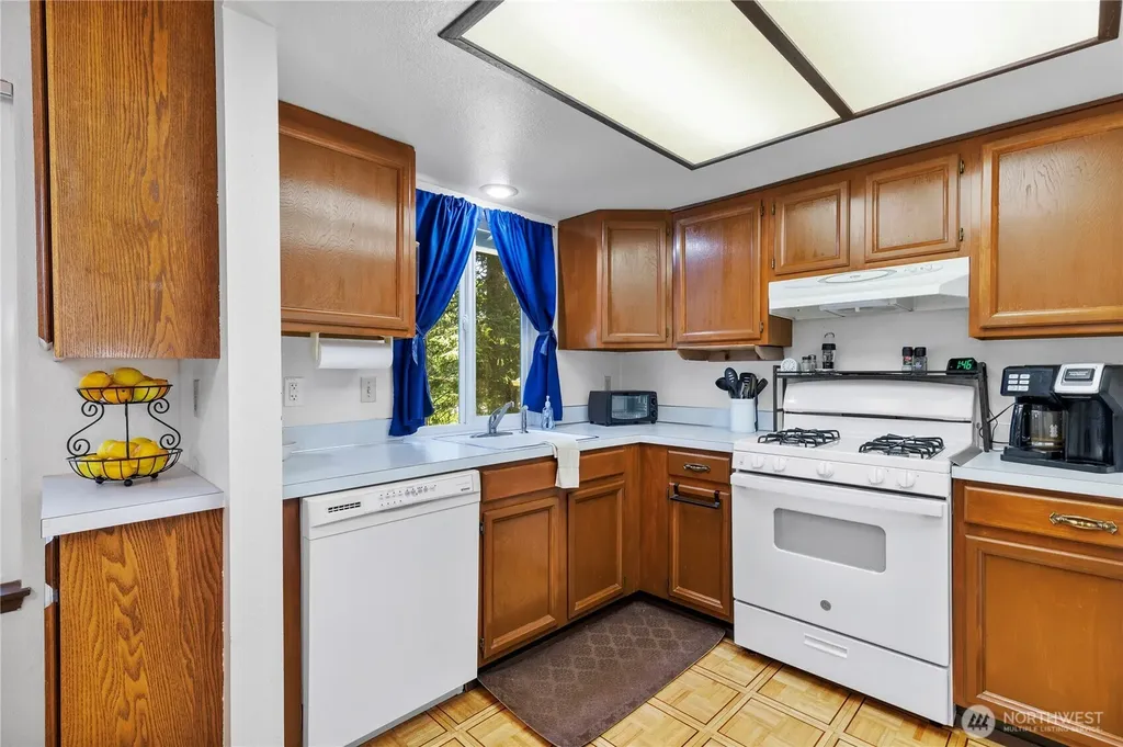 3920 Celeste Court SE Port Orchard WA 98366