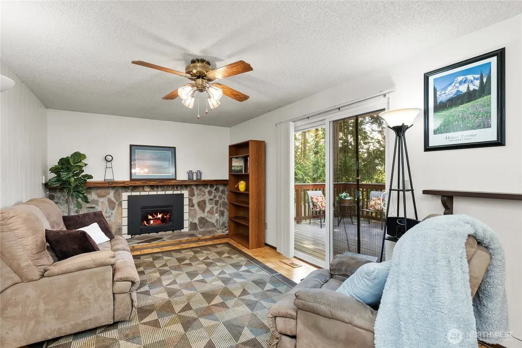 3920 Celeste Court SE Port Orchard WA 98366