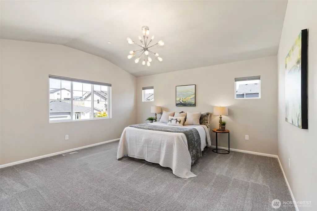 1331 Baker Heights Bremerton WA 98312