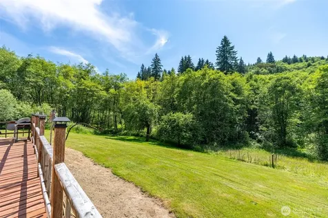 461 Kjesbu Road Silver Creek WA 98585