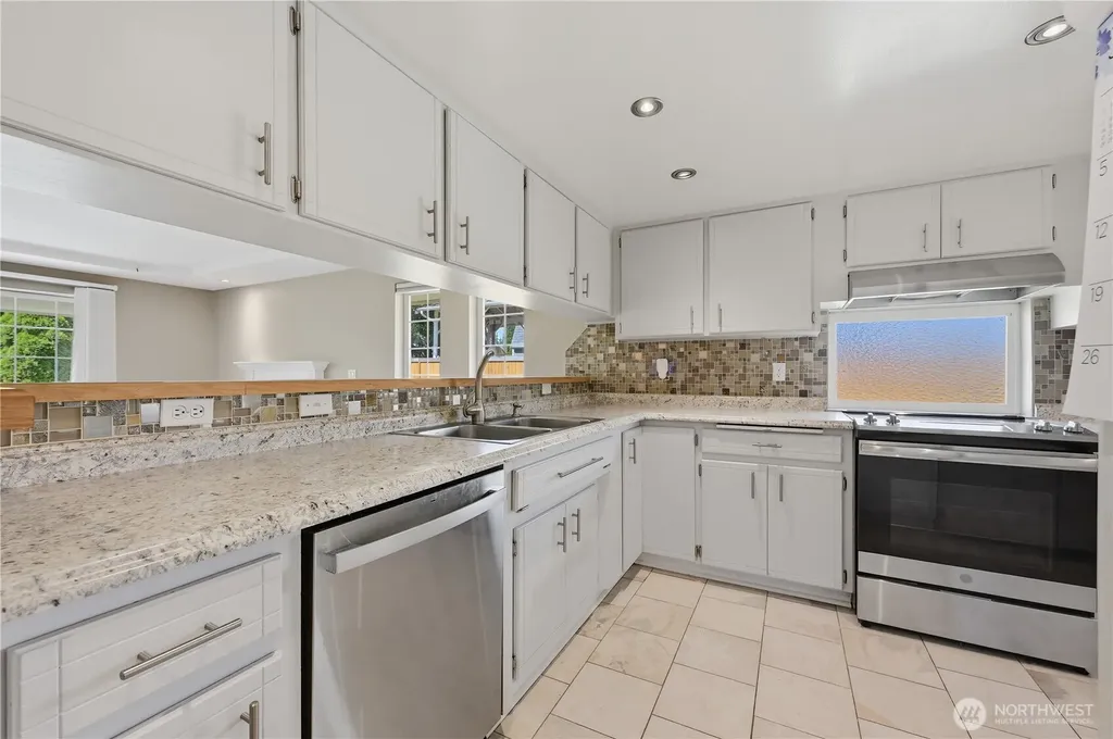 11624 46th Avenue Marysville WA 98271