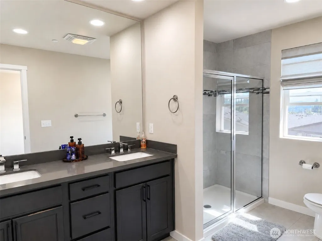 7911 19th Drive SE Everett WA 98203