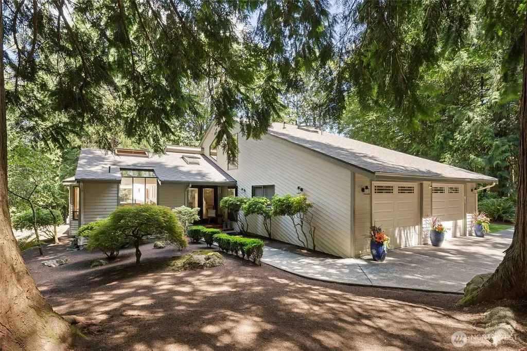 28536 NE Tolt Hill Road Carnation WA 98014