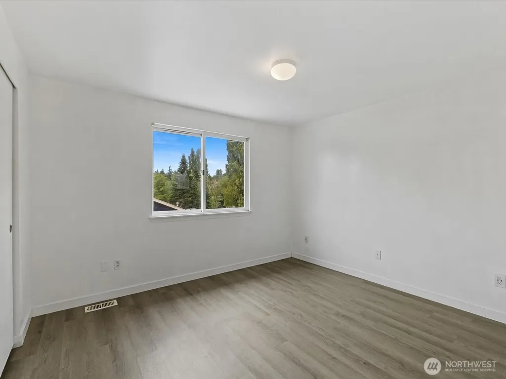 6705 49th Place NE Marysville WA 98270