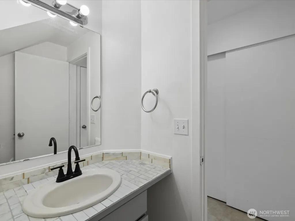 6705 49th Place NE Marysville WA 98270