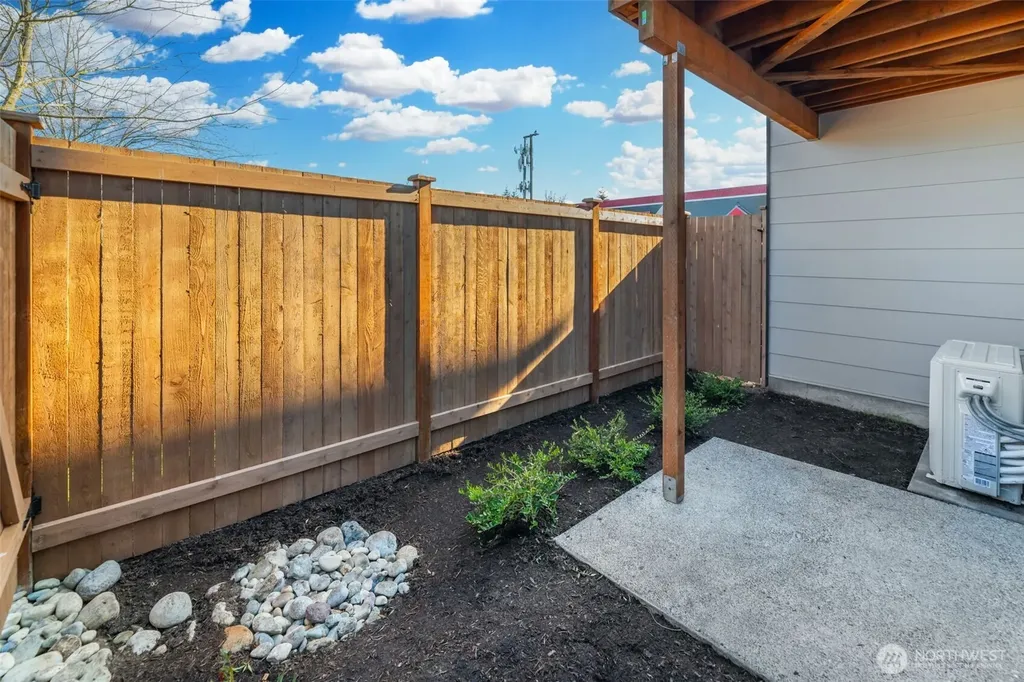 16503 13th Avenue W Lynnwood WA 98087