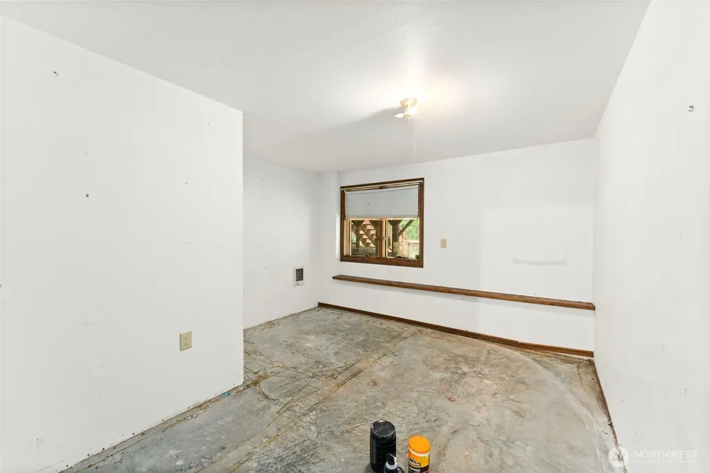 10500 SW Wicks Lake Road Port Orchard WA 98367