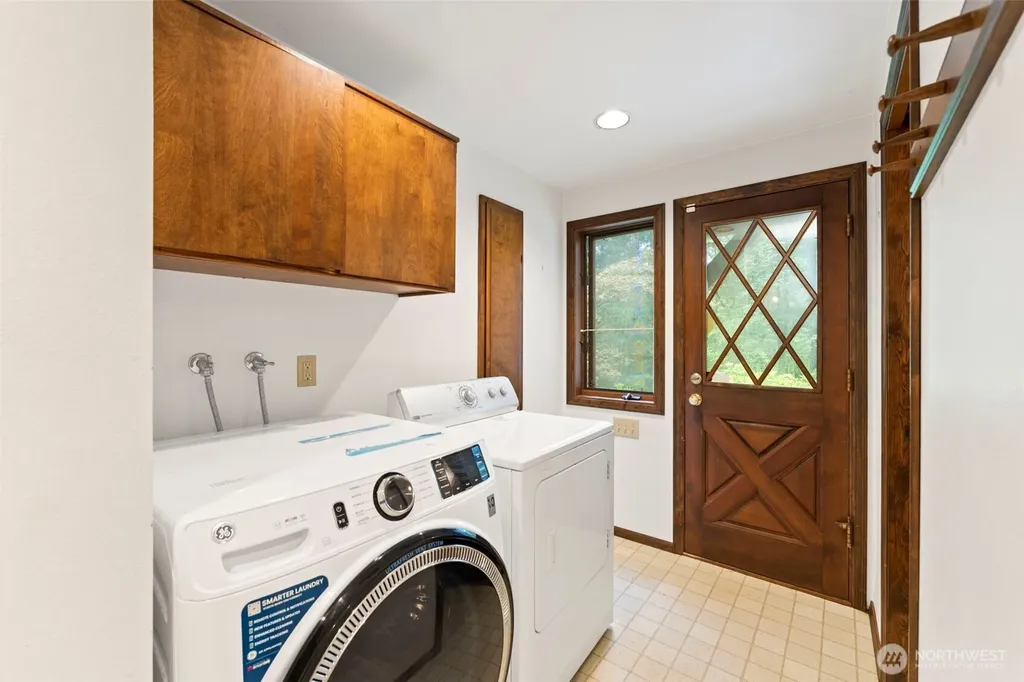10500 SW Wicks Lake Road Port Orchard WA 98367
