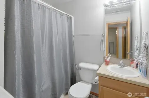 15633 26th Ave W Lynnwood WA 98087