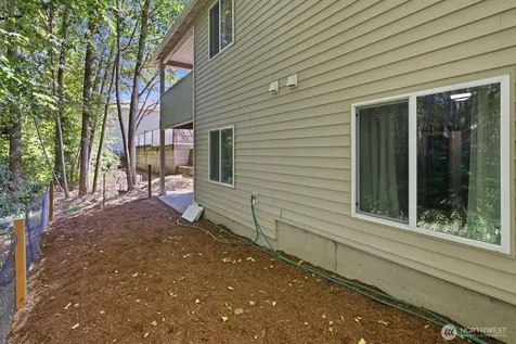 15633 26th Ave W Lynnwood WA 98087
