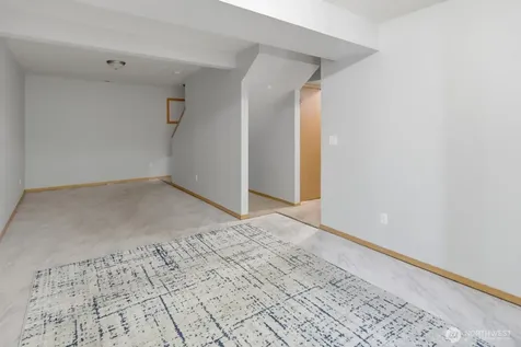 15633 26th Ave W Lynnwood WA 98087