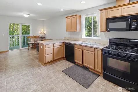 15633 26th Ave W Lynnwood WA 98087