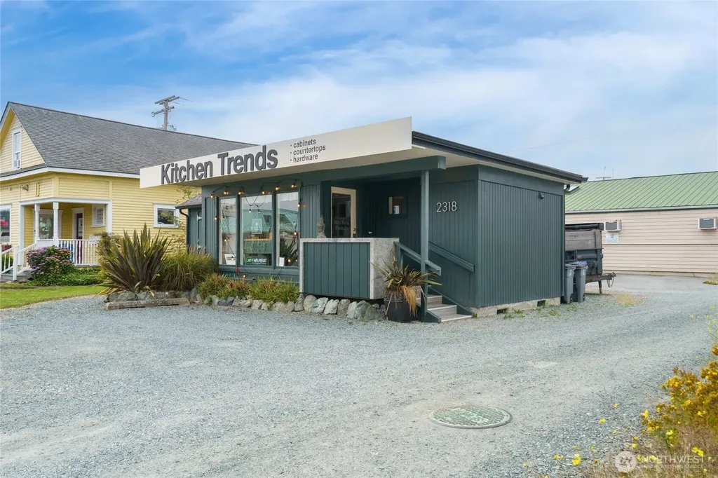2320 Commercial Avenue Anacortes WA 98221