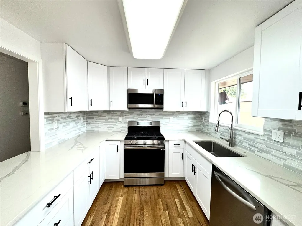 6311 188th Street SW Lynnwood WA 98037