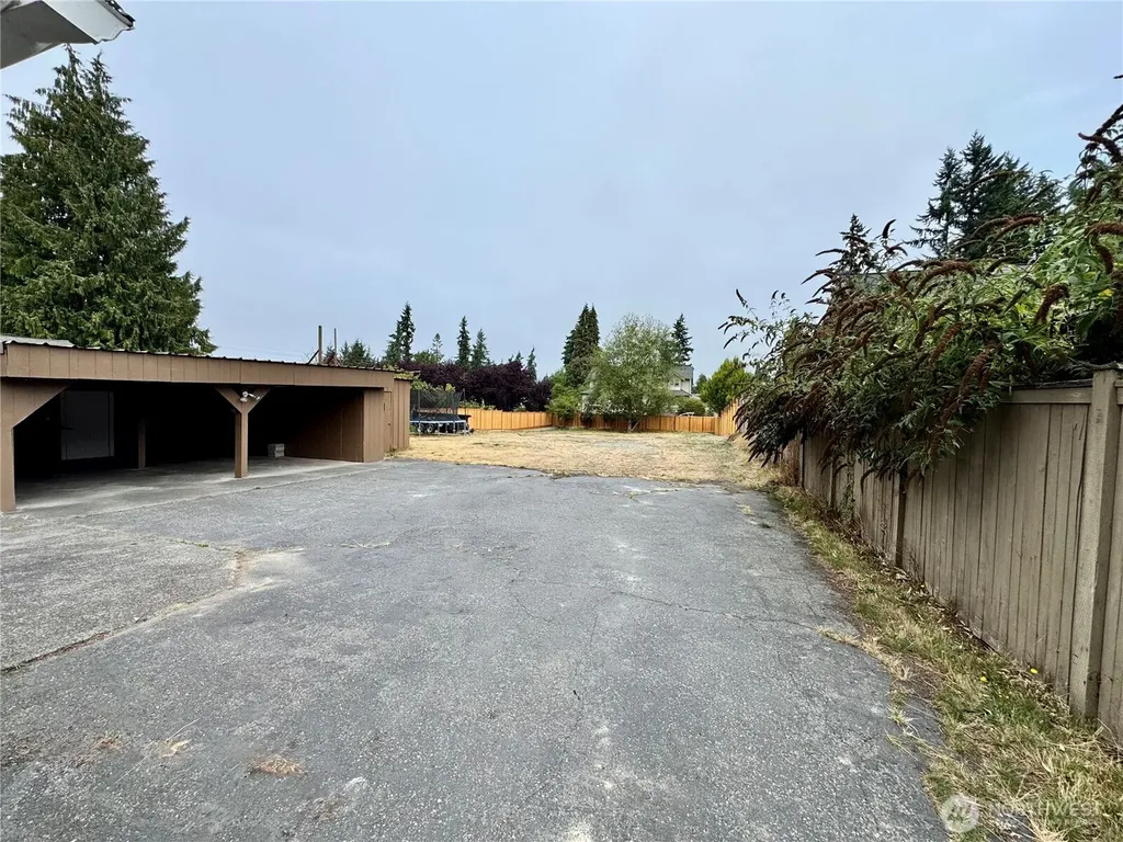 6311 188th Street SW Lynnwood WA 98037