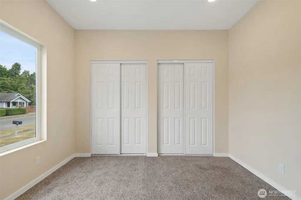 610 E 7th Street Port Angeles WA 98362