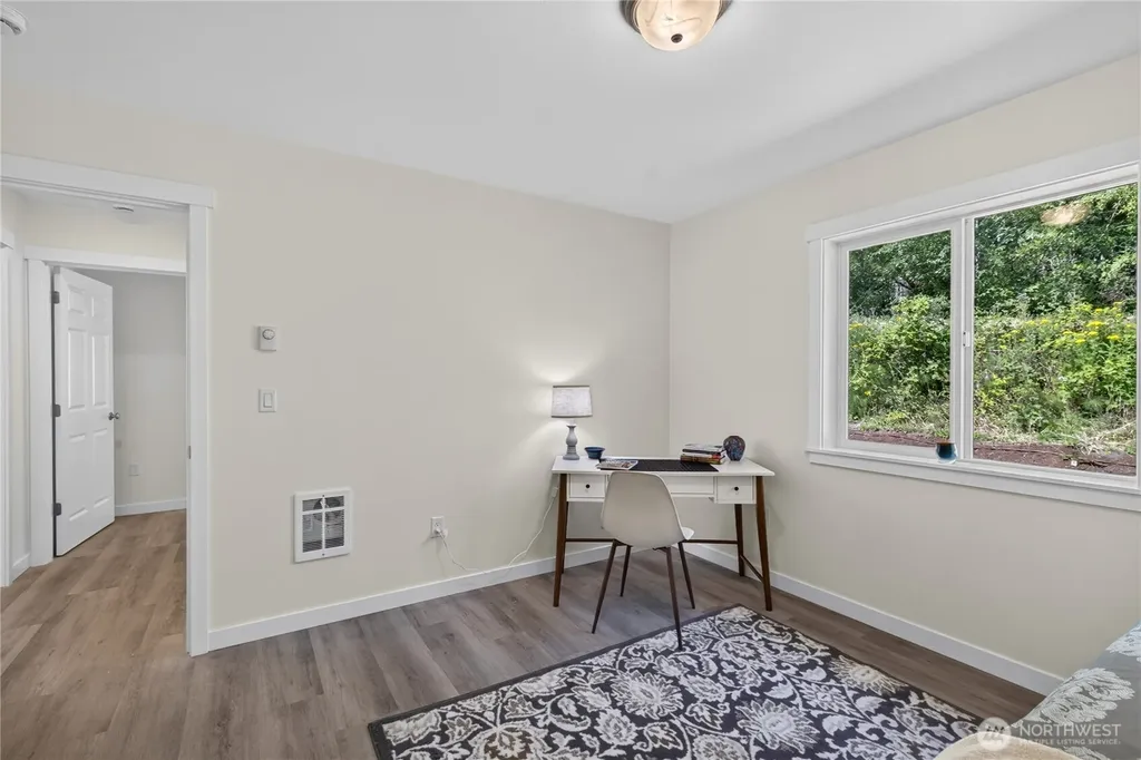 6884 Helena Clinton WA 98236