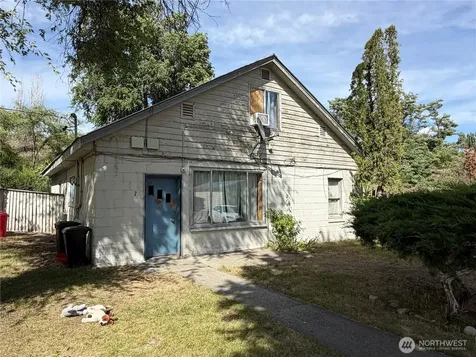 309 E 7th Street Tonasket WA 98855